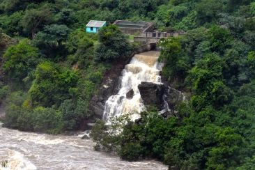 Jonha Falls